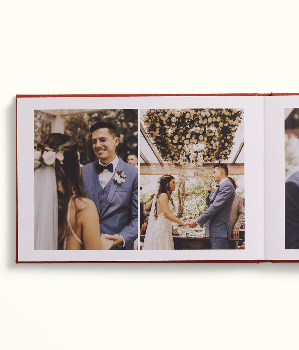 Table Book Midi